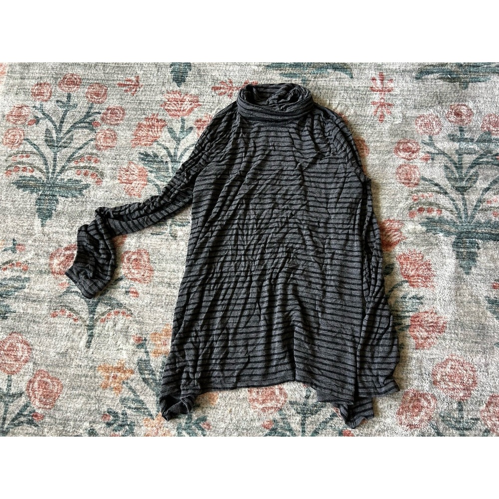 Maurices 24/7 Tunic M Gray Striped Cowl Neck Top Base Lightweight Grunge Goth
